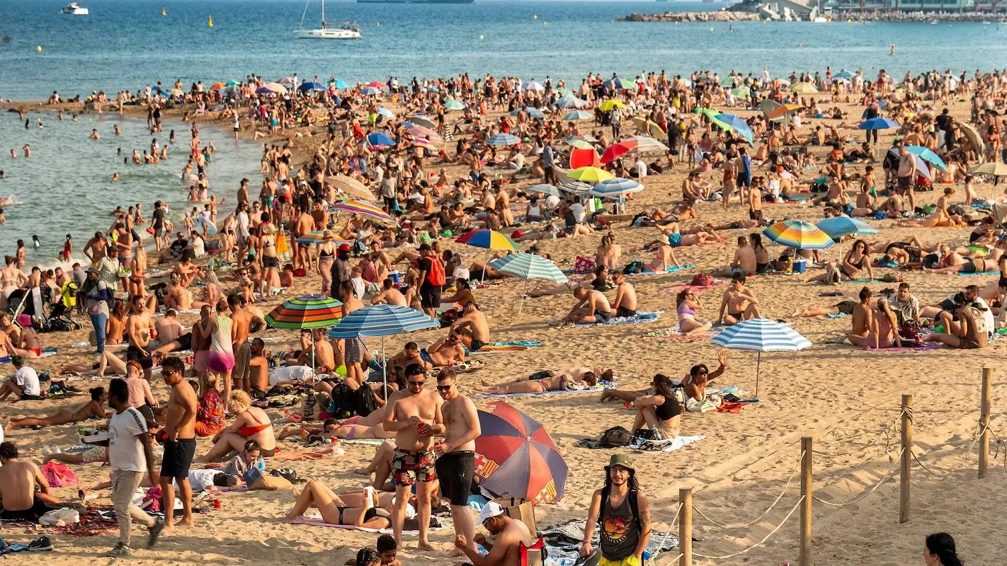 A National Network of Climate Shelters